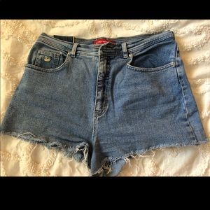 Vintage high waisted shorts